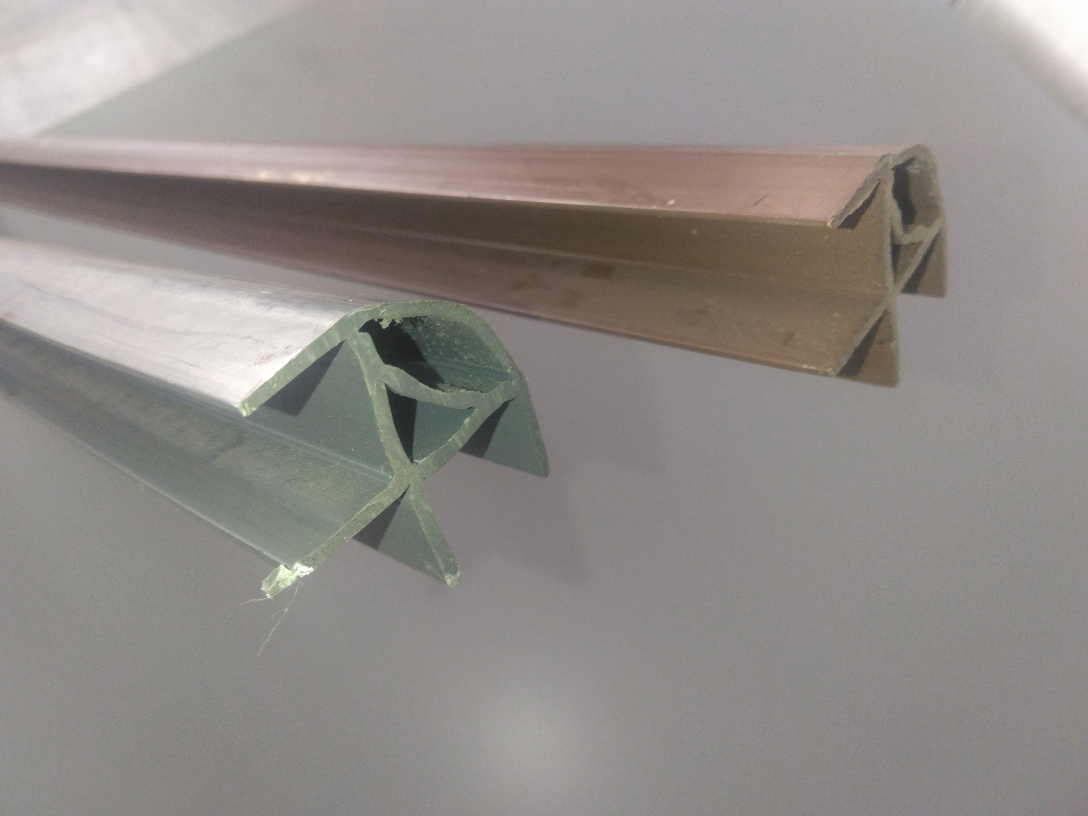 汎用コーナーモール