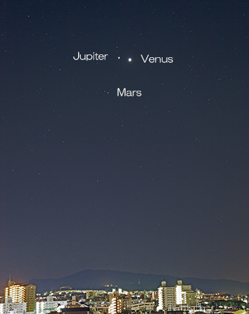 VENUS_JUPITER_MARS_151026.JPG - 58,467BYTES